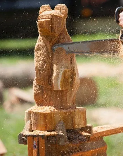 how to finish a chainsaw carving